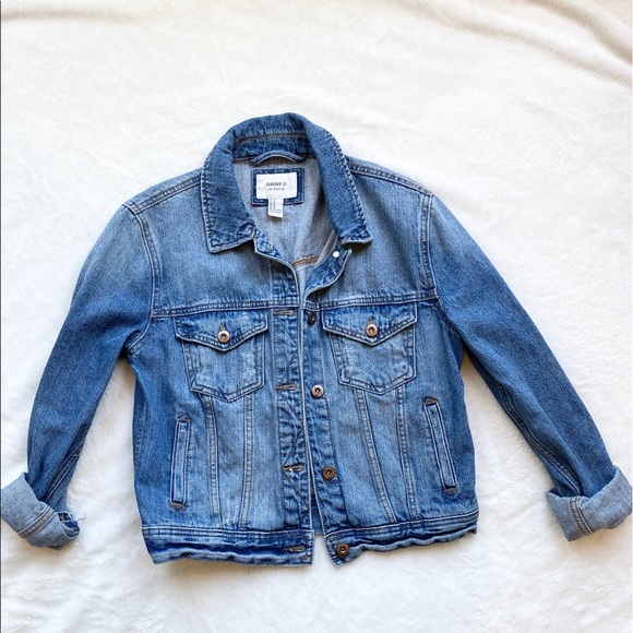Forever 21 Jackets & Blazers - 🌼F21 Denim jacket🌼